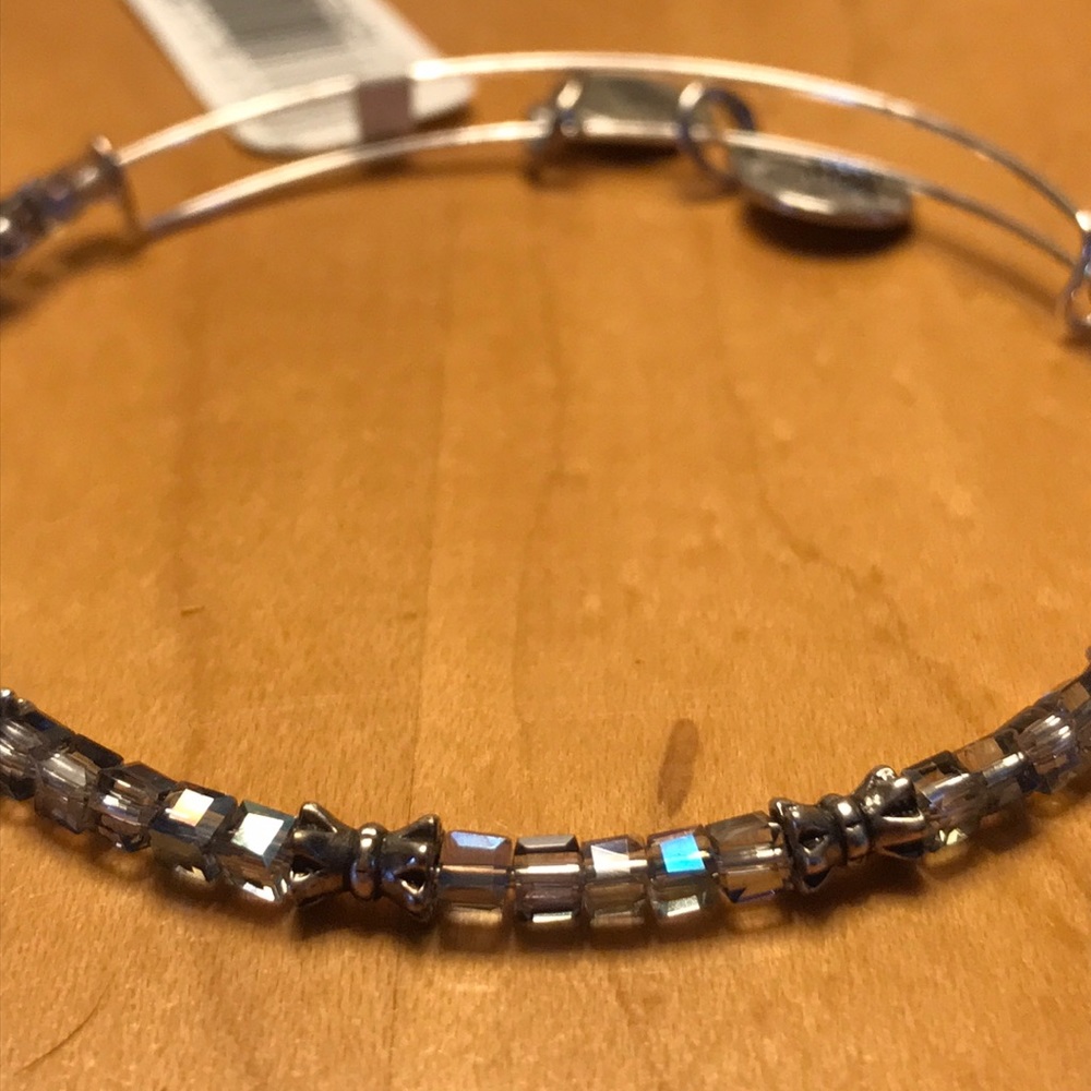 ❌SOLD❌ Alex & Ani Swarovski Crystal Beaded Bangle - Picture 2 of 5